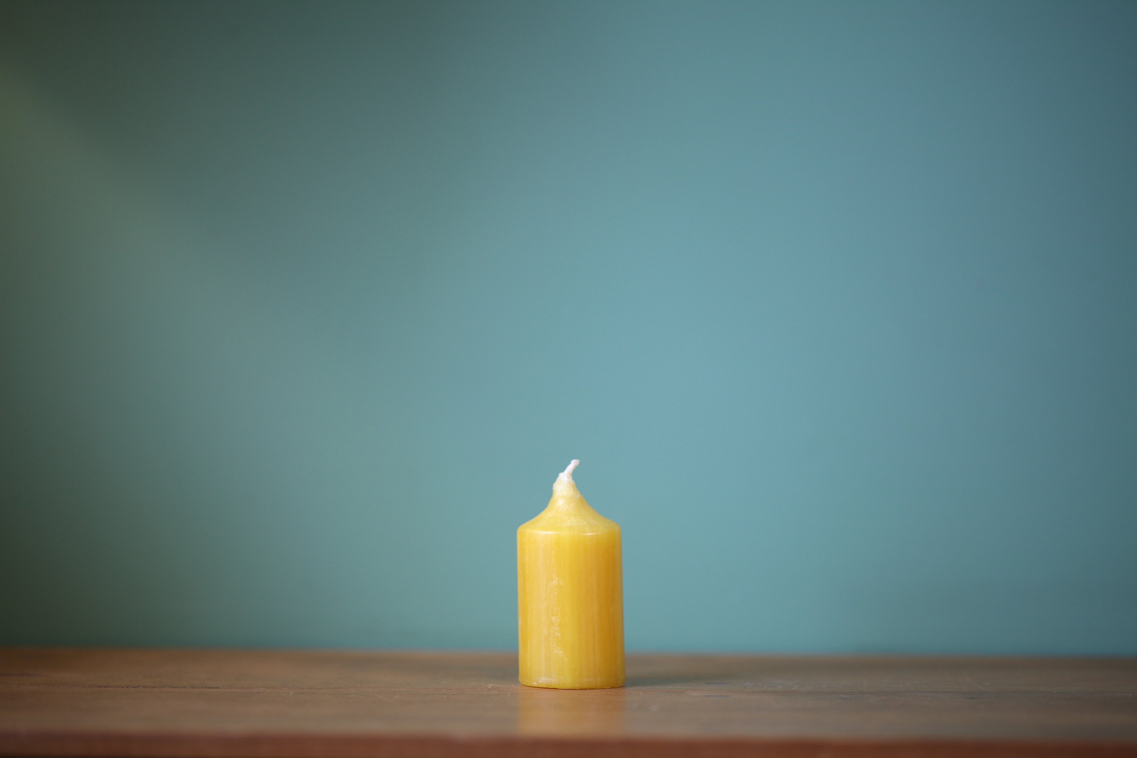 Beeswax Pillar Candle - 38 Diameter 50% beeswax