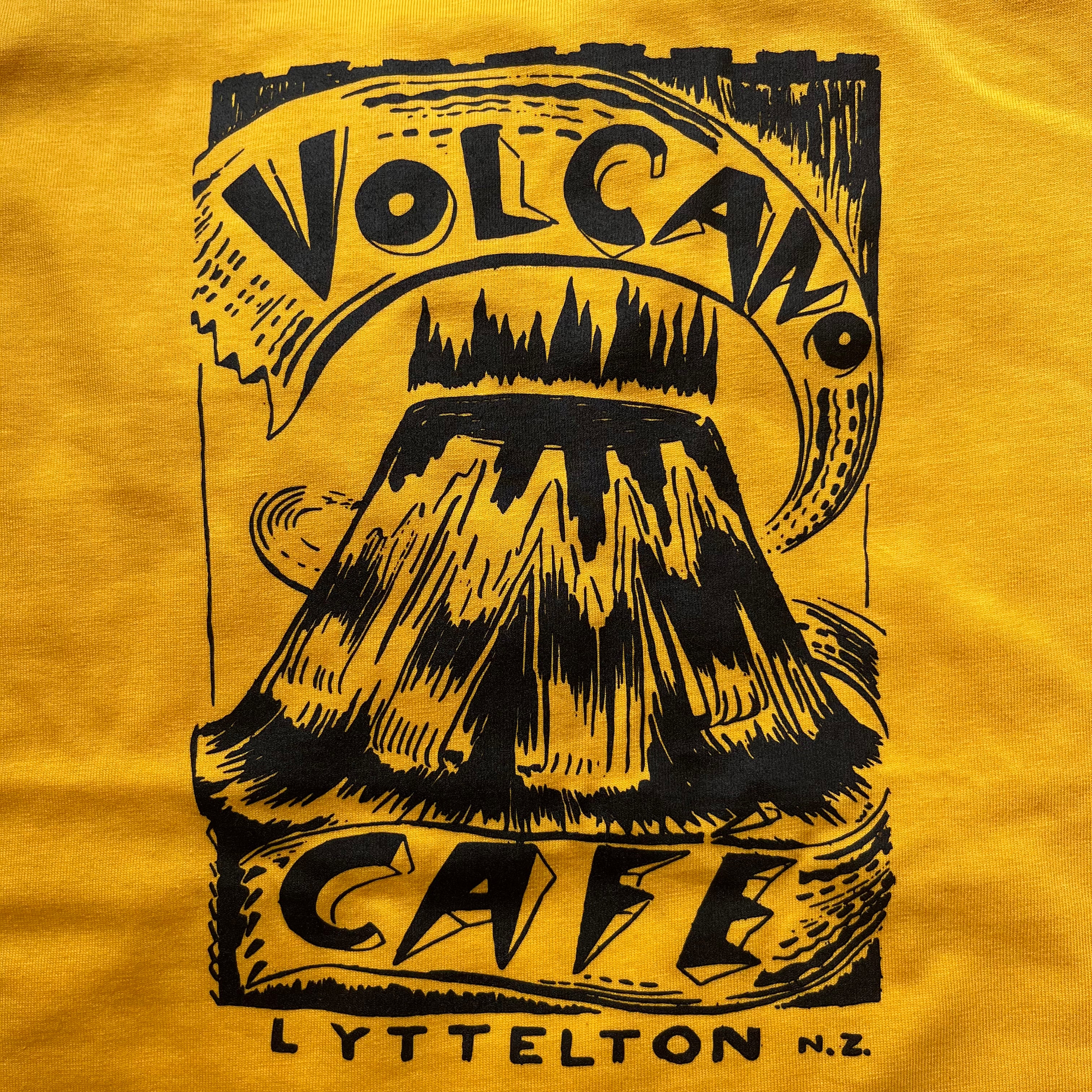 Volcano Cafe 'Bill Hammond' Design T Shirt