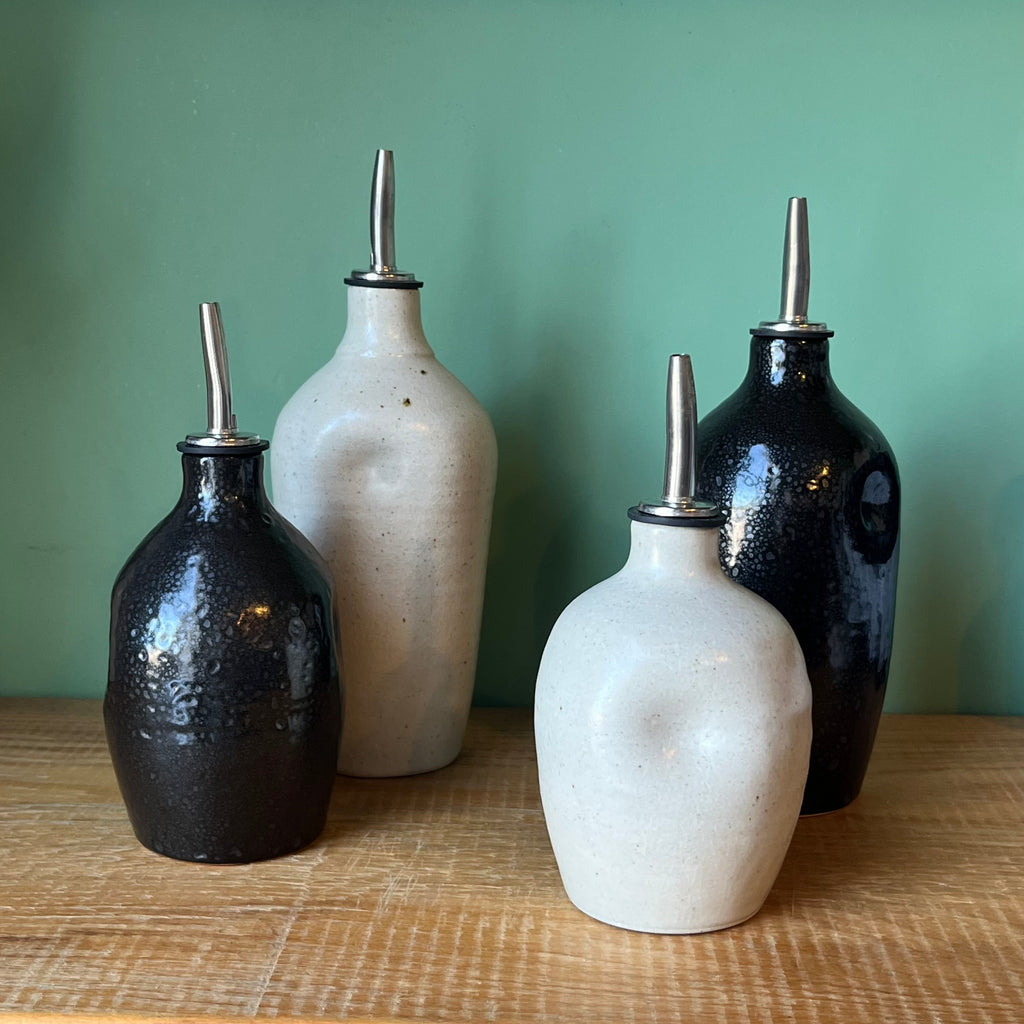 Oil Pourer Bottle - Silenzio Pottery