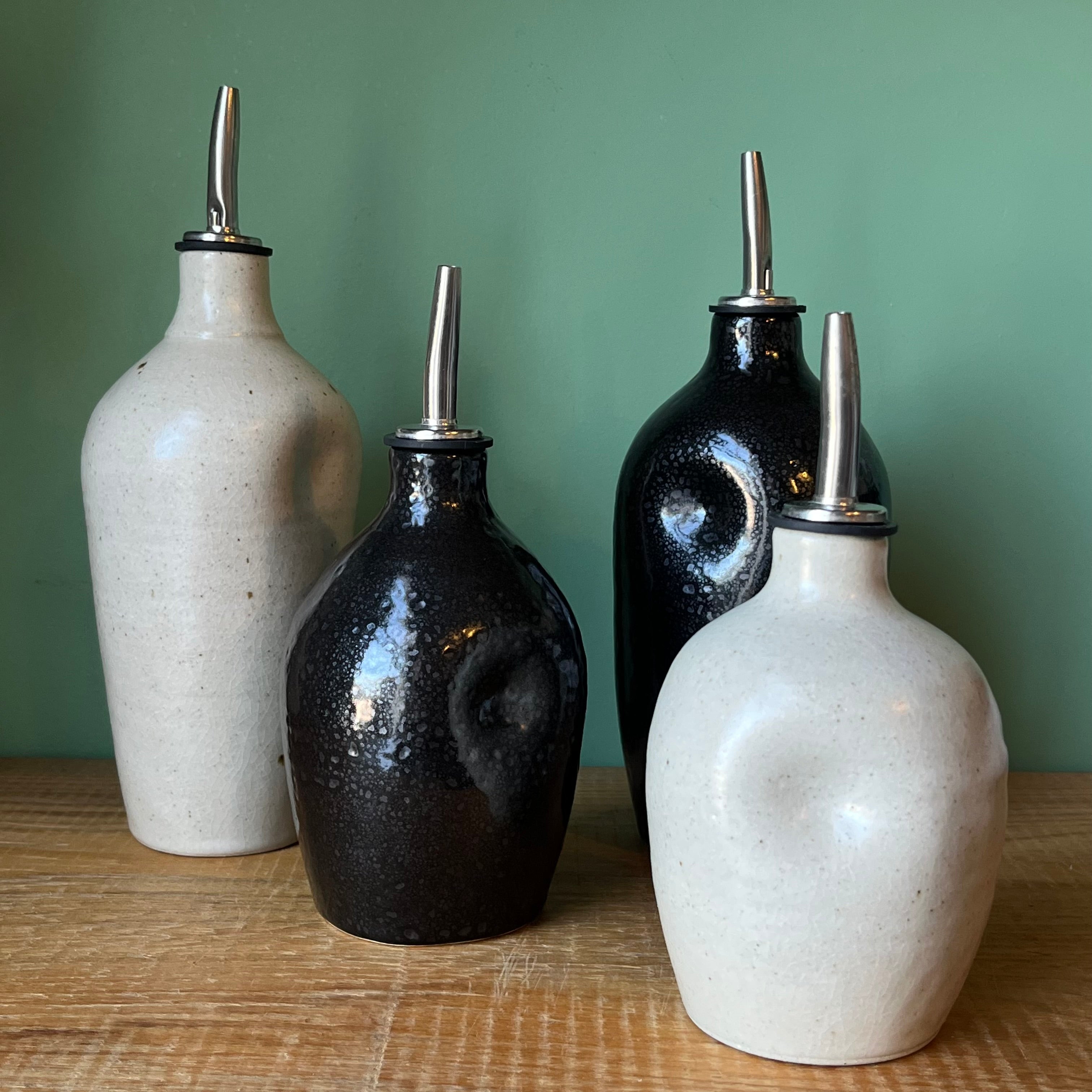 Oil Pourer Bottle - Silenzio Pottery