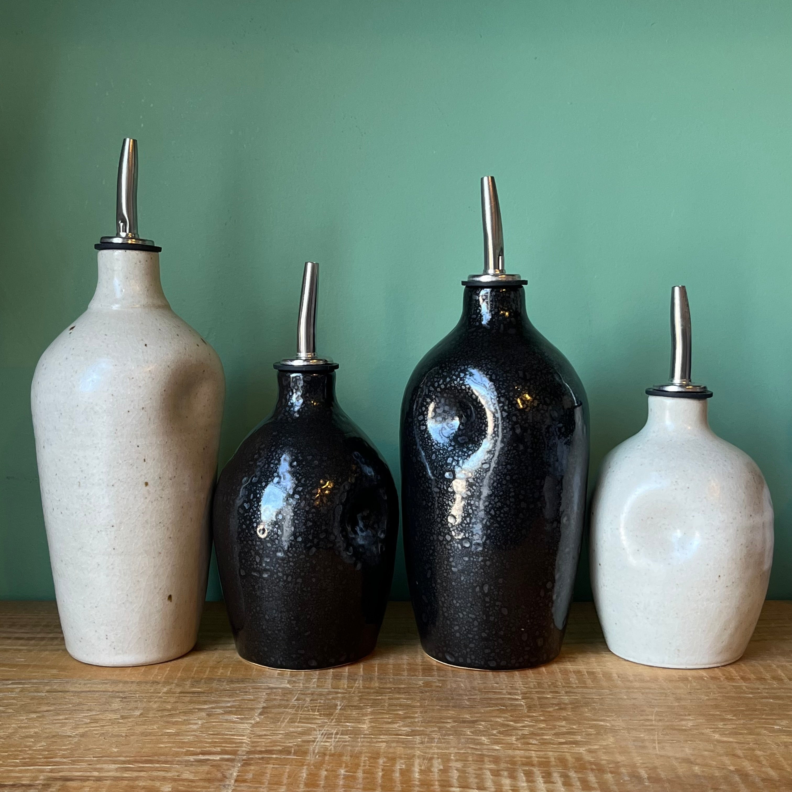Oil Pourer Bottle - Silenzio Pottery