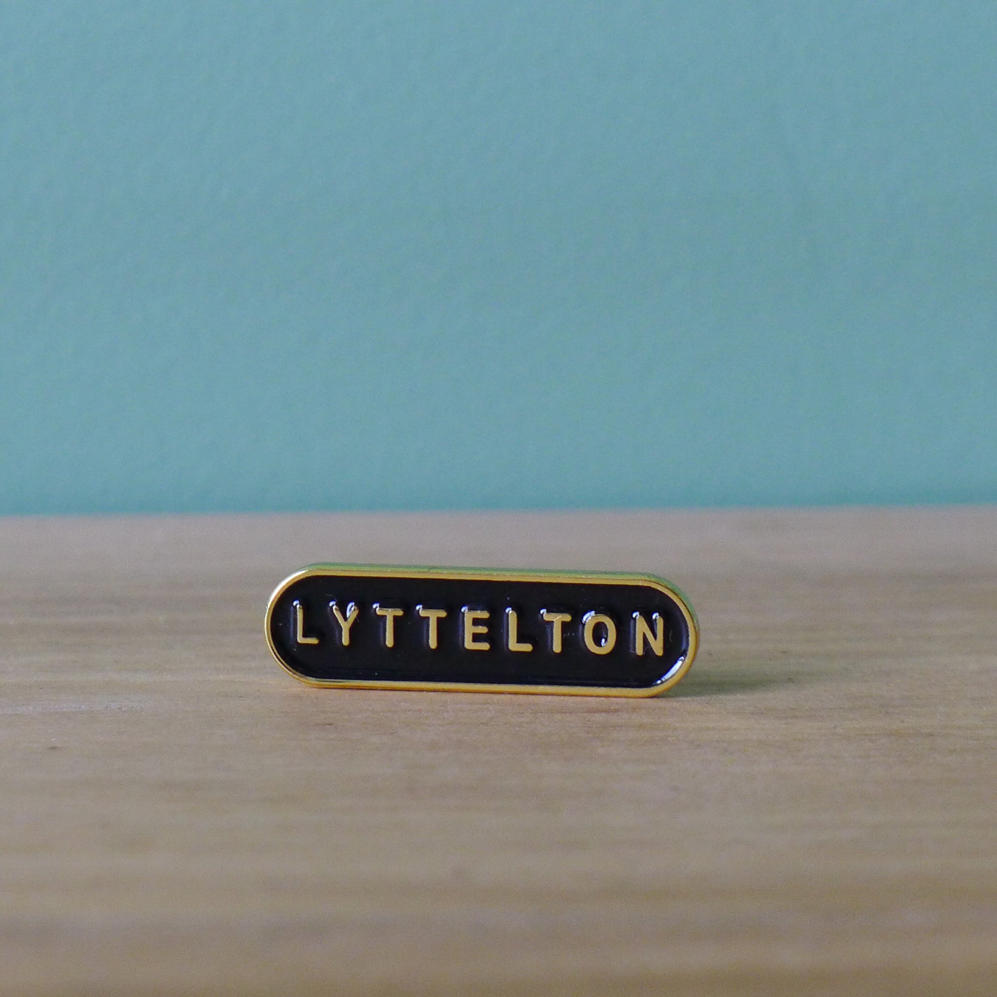 Henry Trading Lyttelton Badge